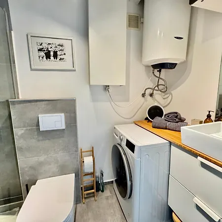 Apartman The Fifth Loft Style By Fiesta *